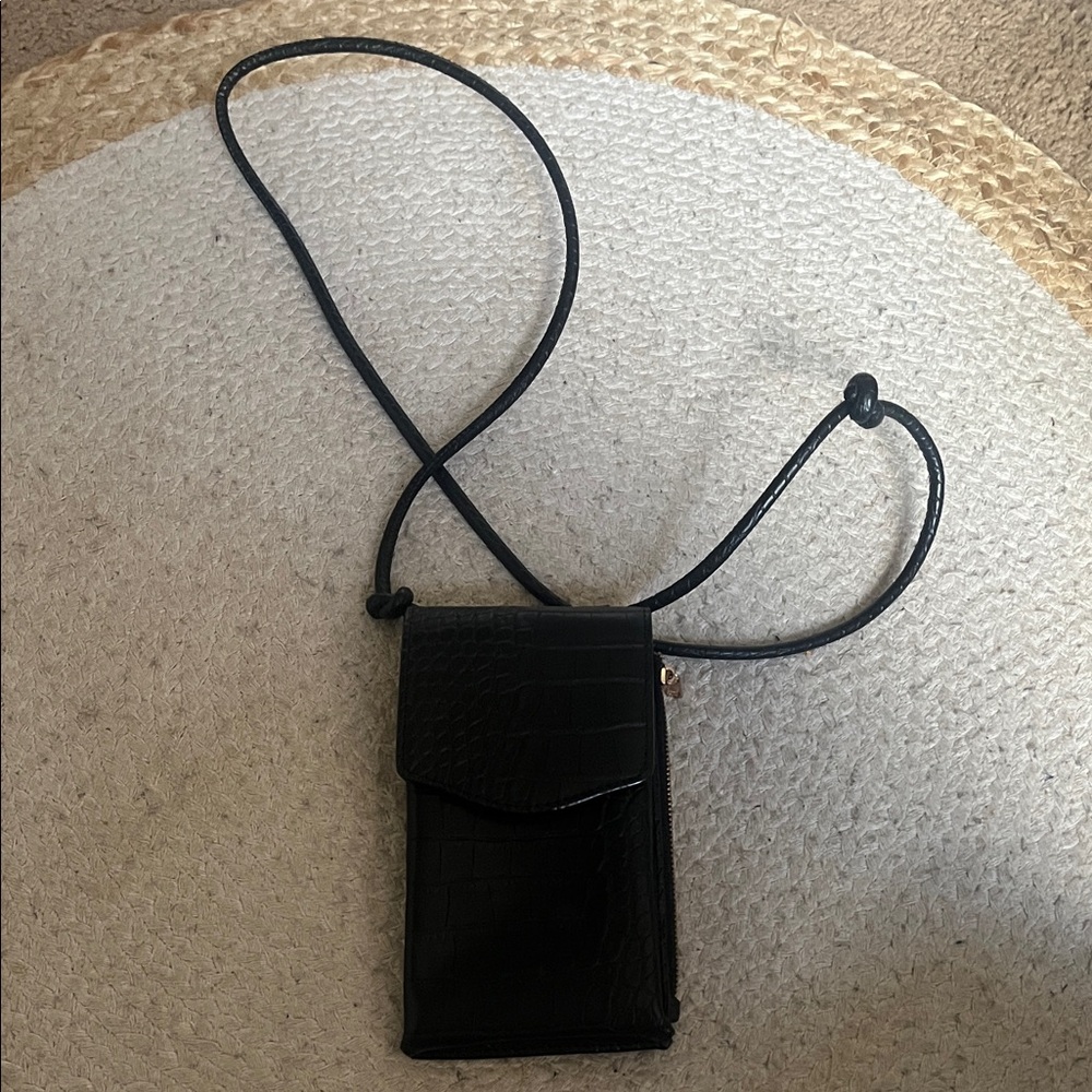 Black Crossbody Phone Pouch